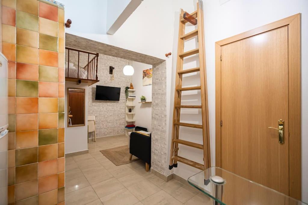 Apartment Near Embajadores And Atocha